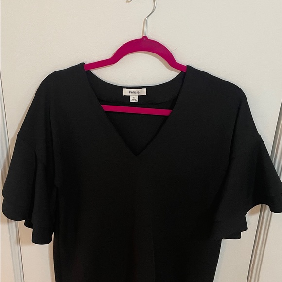 Kensie Elegant Black V-Neck Blouse - Picture 1 of 3